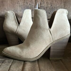 Tan, suede like, ankle booties.